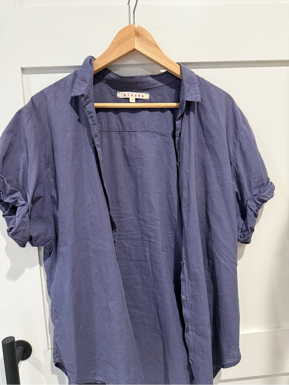 Xirena Channing Shirt  Short Sleeve Button-Up Shirt in Purple
